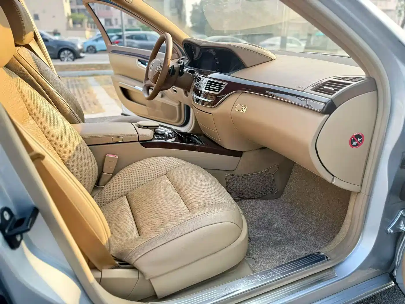 Mercedes-Benz S-Class 2010 S 350 L Luxury фото 4