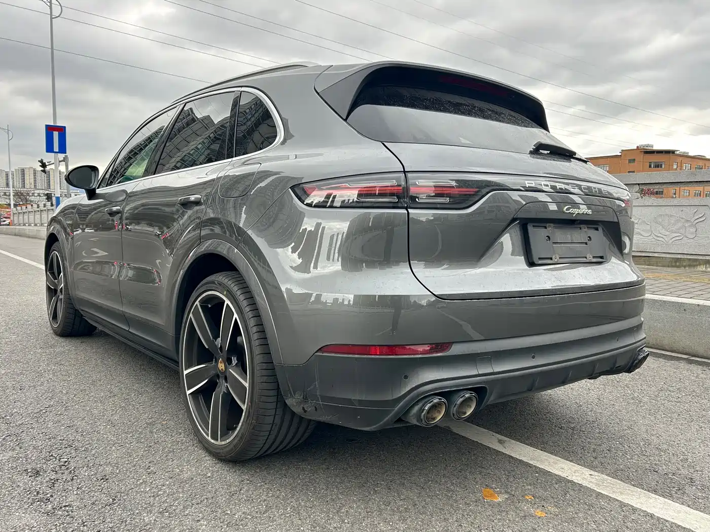 Porsche Cayenne New Energy 2021 Cayenne E-Hybrid 2.0T фото 9