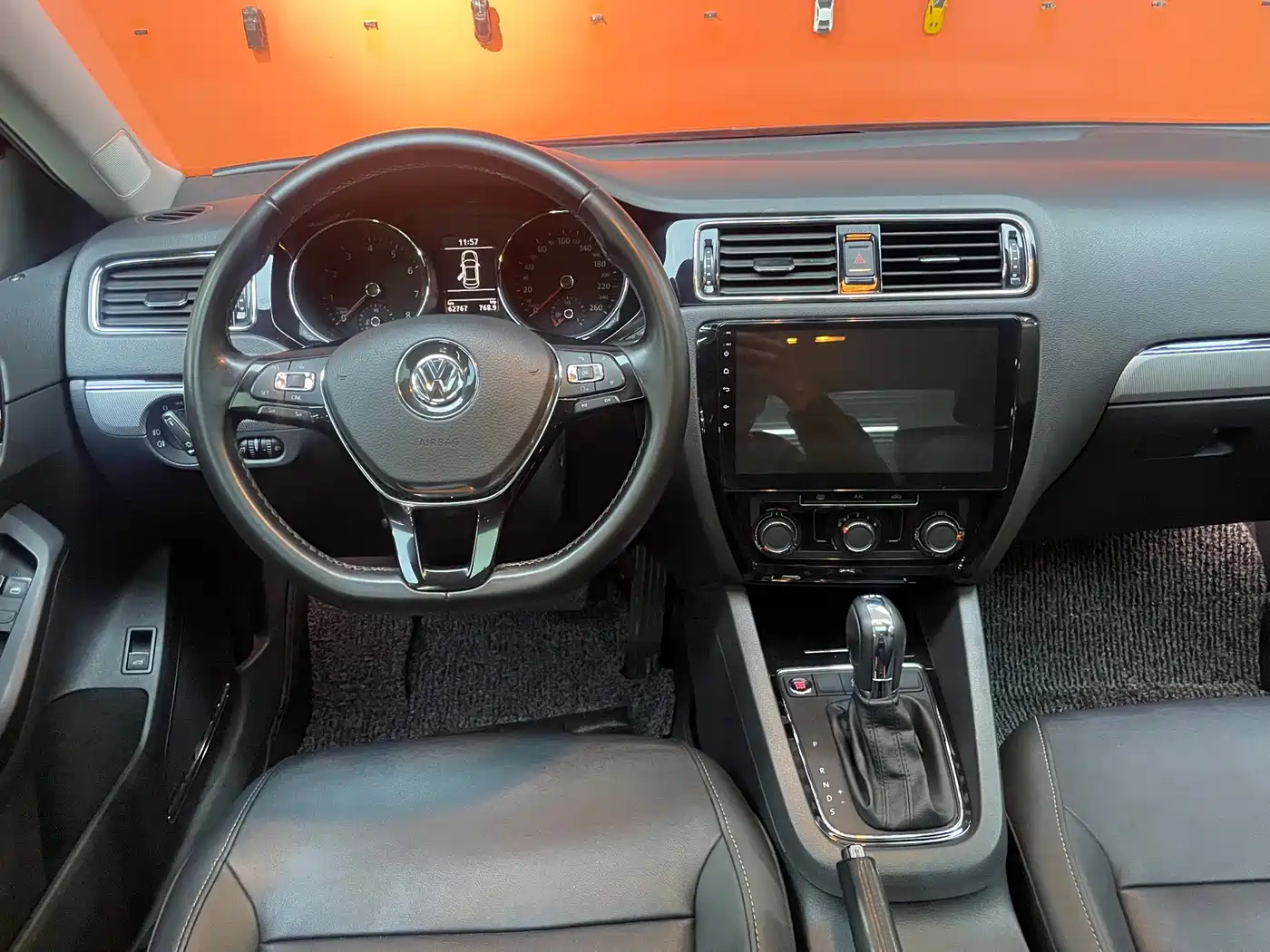 Volkswagen Sagitar 2018 280TSI DSG Comfort фото 10