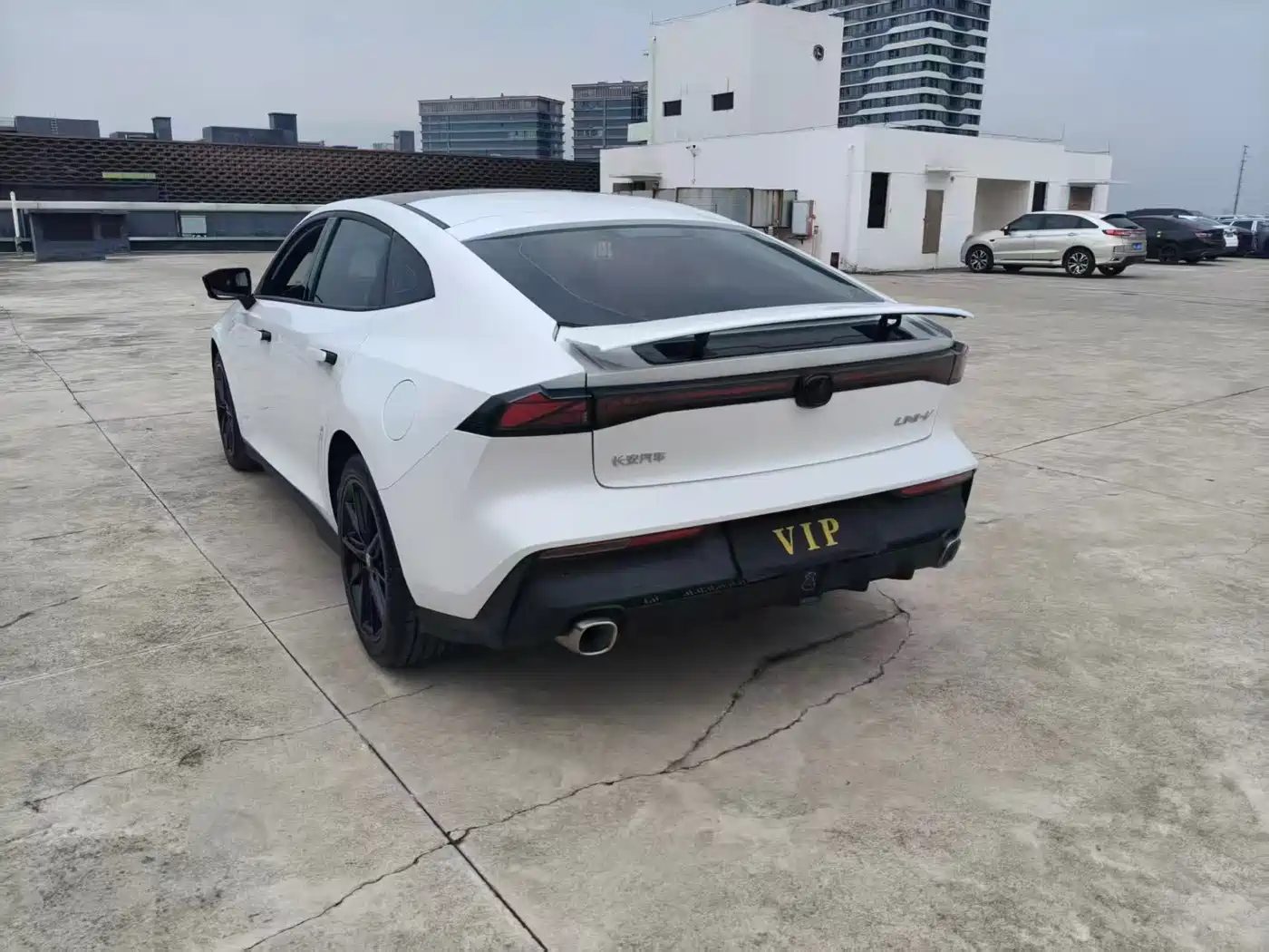 CHANGAN UNI-V