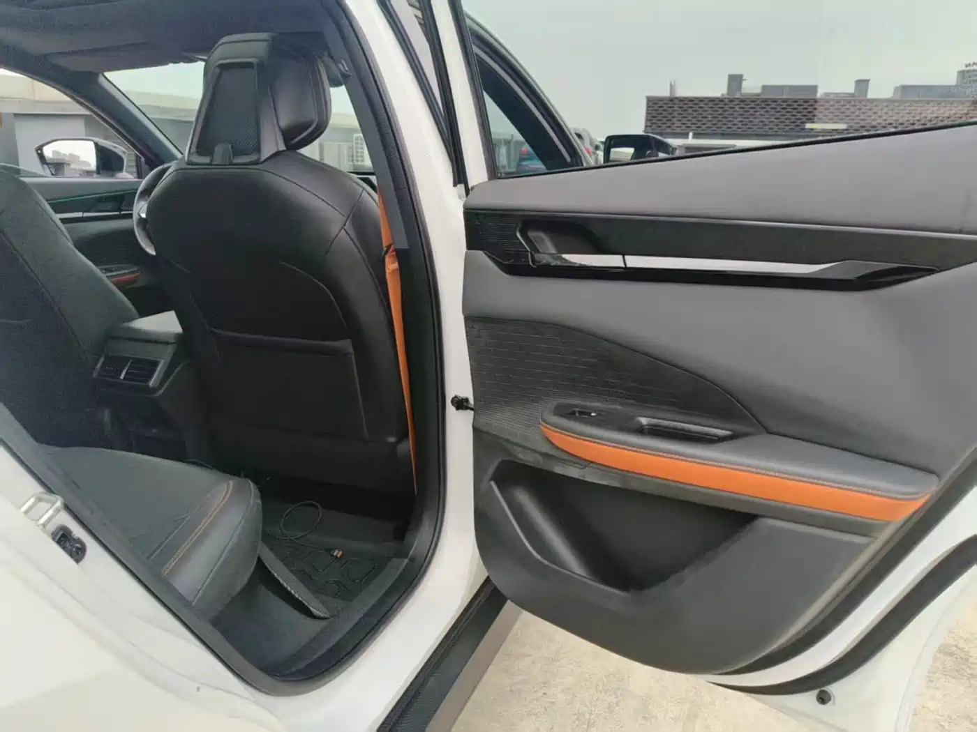 CHANGAN UNI-V