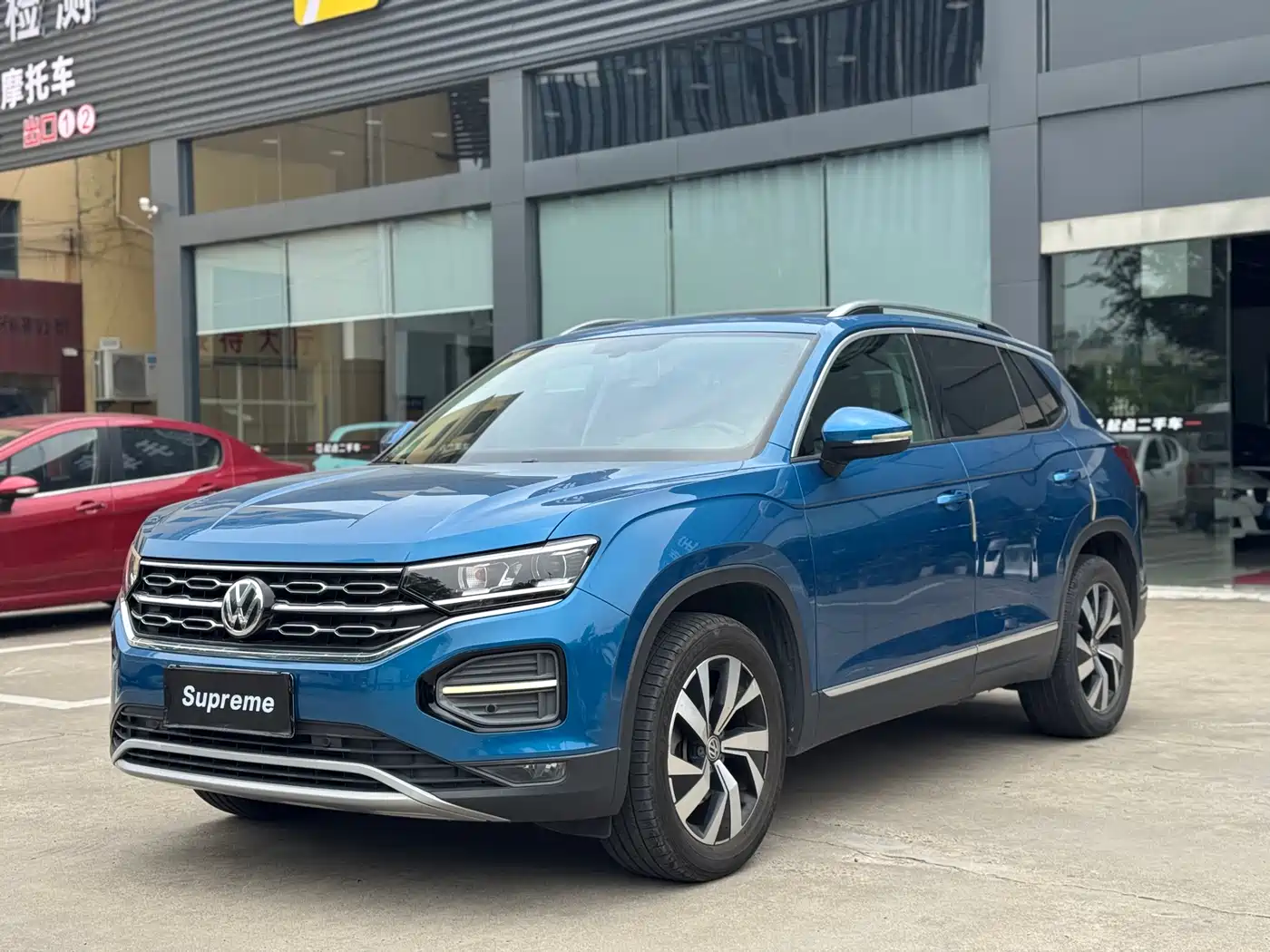 Volkswagen Tayron 2019 330TSI 2WD Luxury China VI фото 3