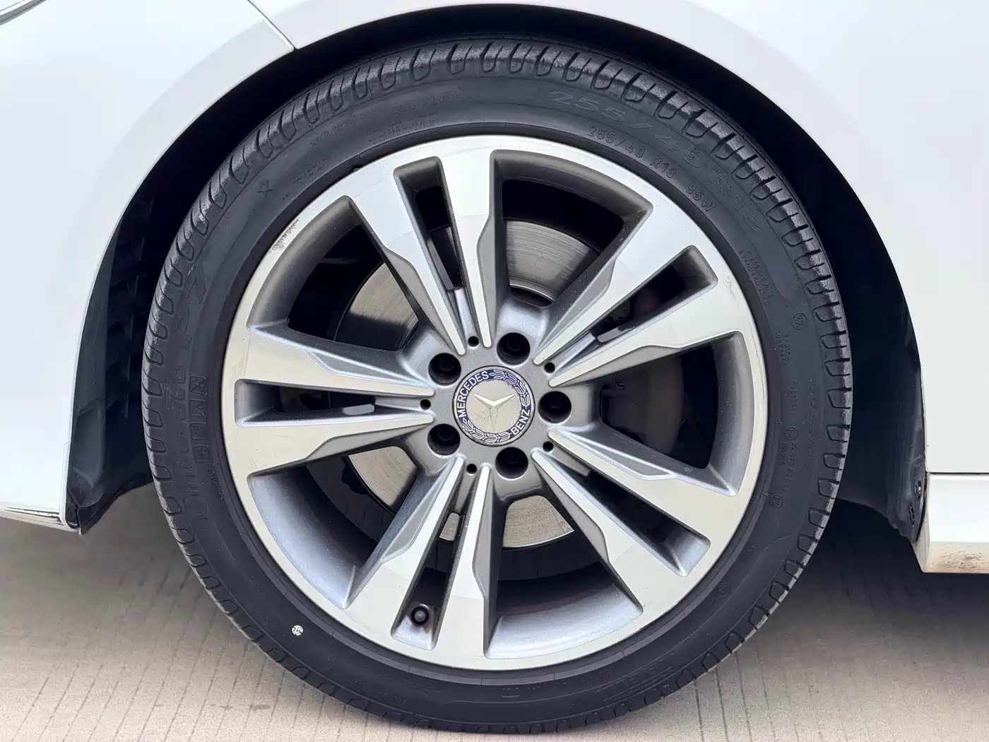 Mercedes-Benz E-Class 2015 Facelift E 260 L Sport фото 25