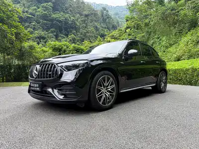 Mercedes-Benz GLC AMG