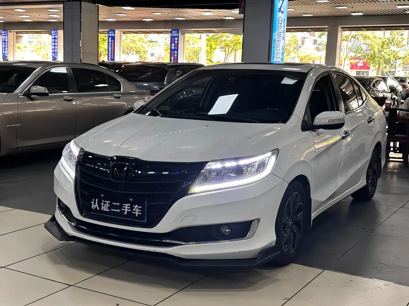 Honda Lingpai