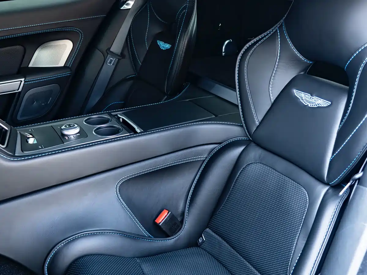 Aston Martin Rapide 2016 6.0L S фото 24