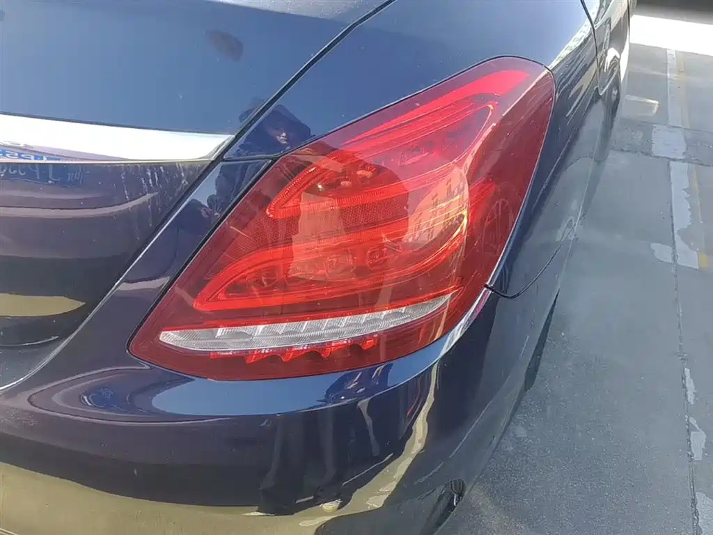Mercedes-Benz C-Class 2017 Facelift C 200 L Sport Edition фото 8