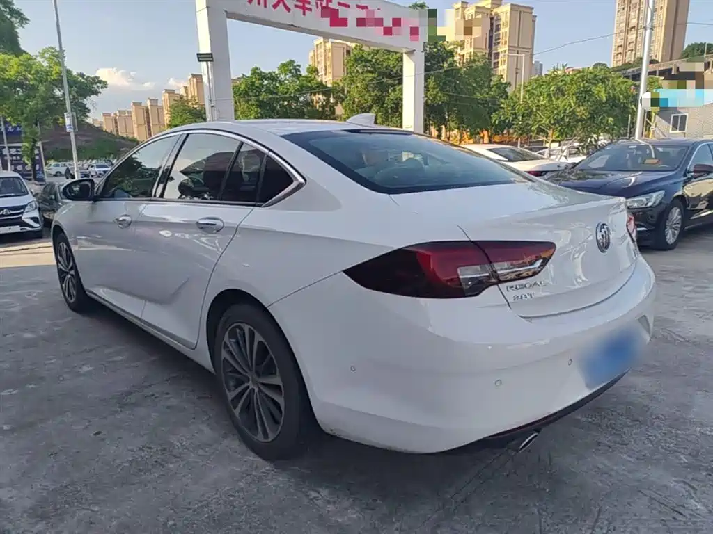 Buick Regal 2017 28T Premium Type фото 23