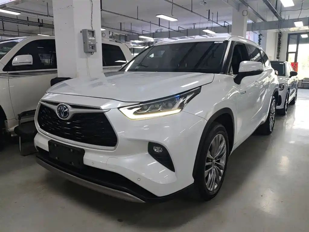 Toyota Highlander 2022 Model Dual Engine 2.5L 4WD Premium Edition 7-Seater