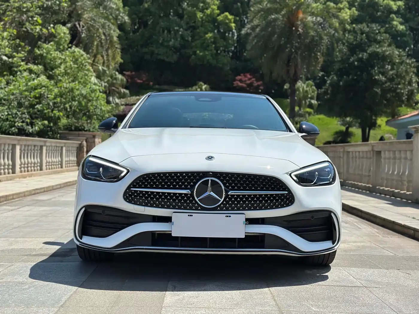 Mercedes-Benz C-Class 2023 Facelift C 260 L Night Sport Edition фото 2