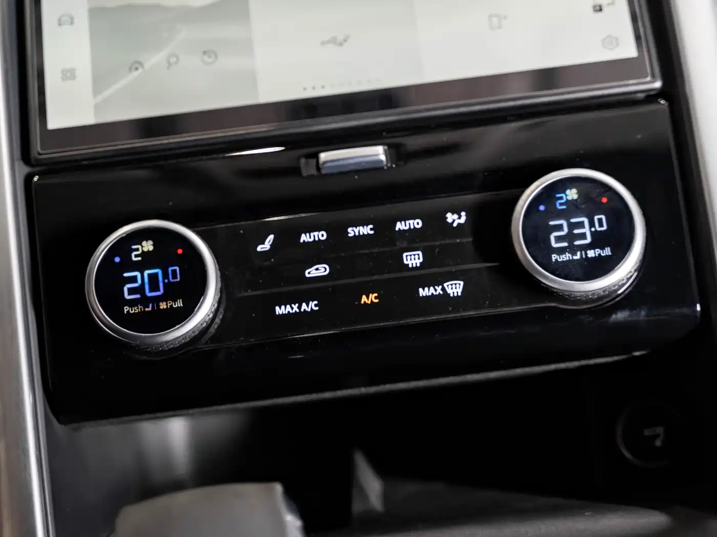 Land Rover Discovery 2024 Model 360PS S фото 15
