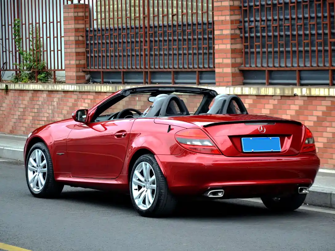 Mercedes-Benz SLK-Class 2010 Model SLK 200K Grand Edition фото 4