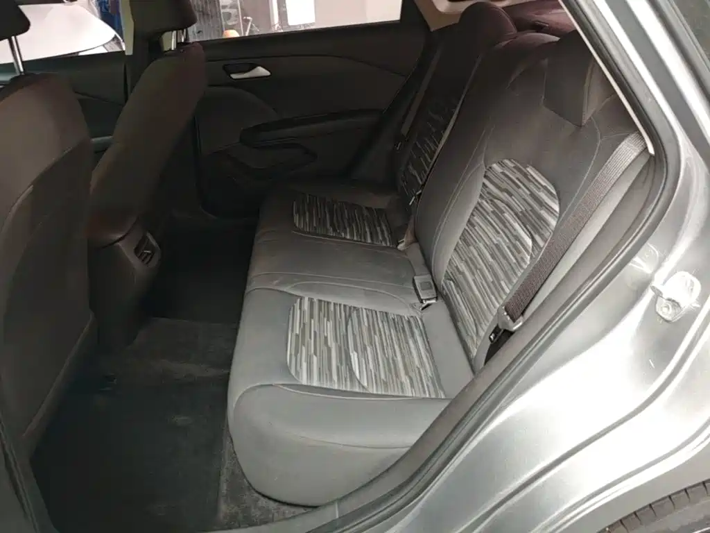 Chevrolet Monza 2019 2019 Redline 320T DCT Joy Edition China VI