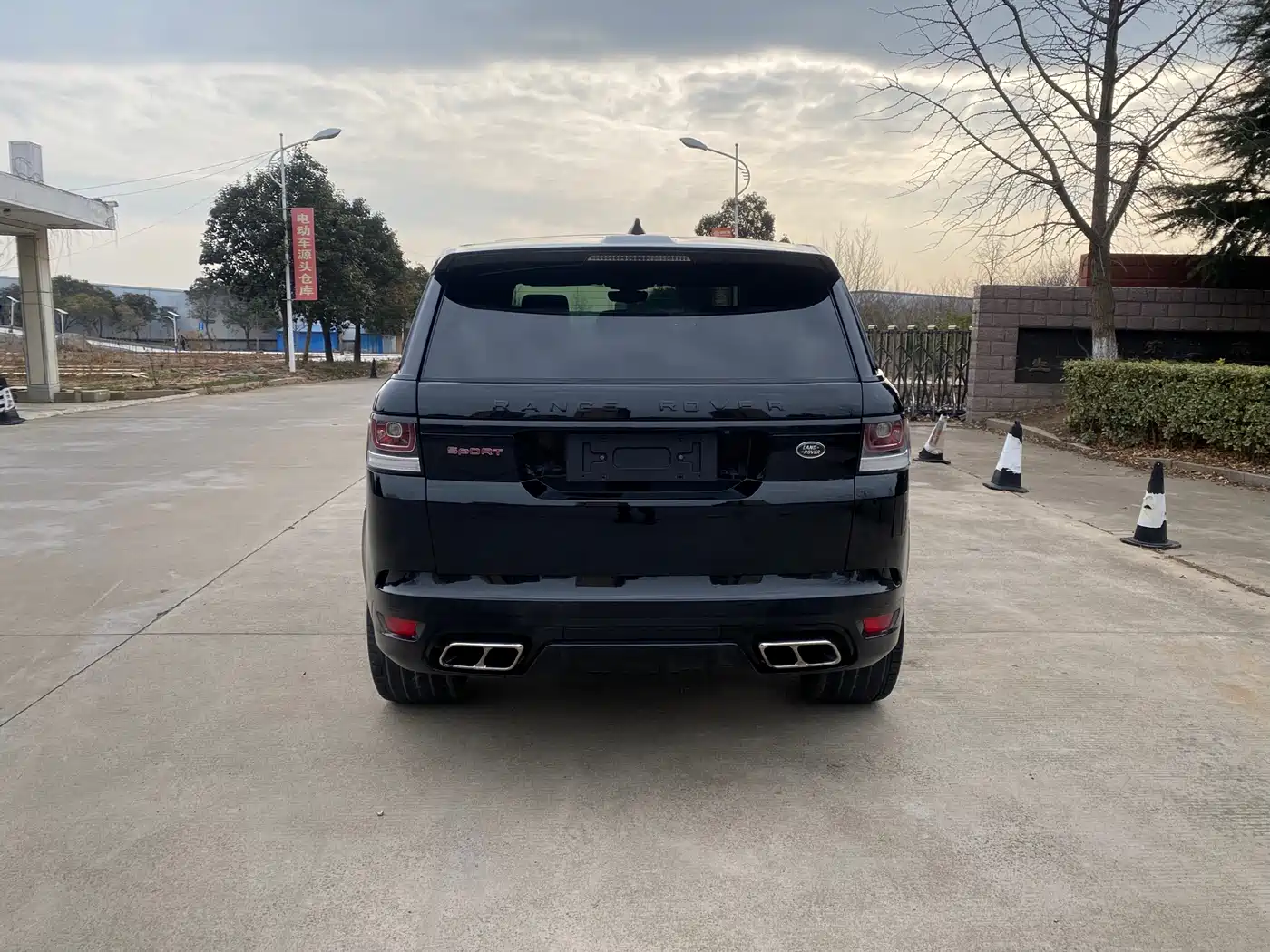 Land Rover Range Rover Sport 2017 3.0 SC V6 SE фото 20