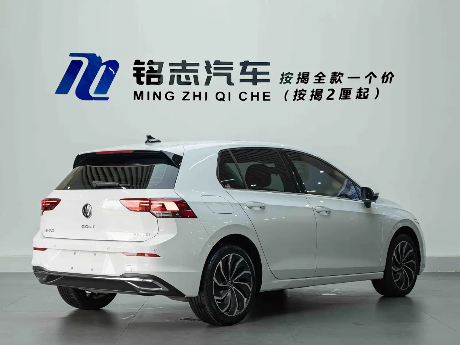 Фото 6 - Volkswagen Golf