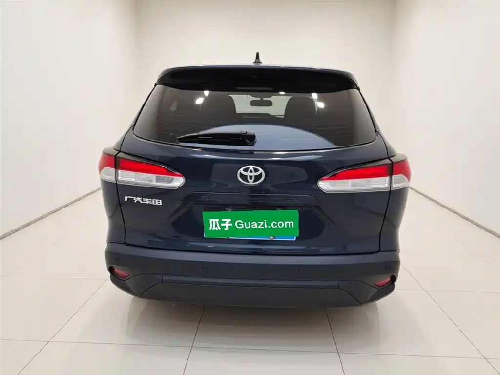 Toyota Frontlander 2023 2.0L CVT Leading Edition фото 4