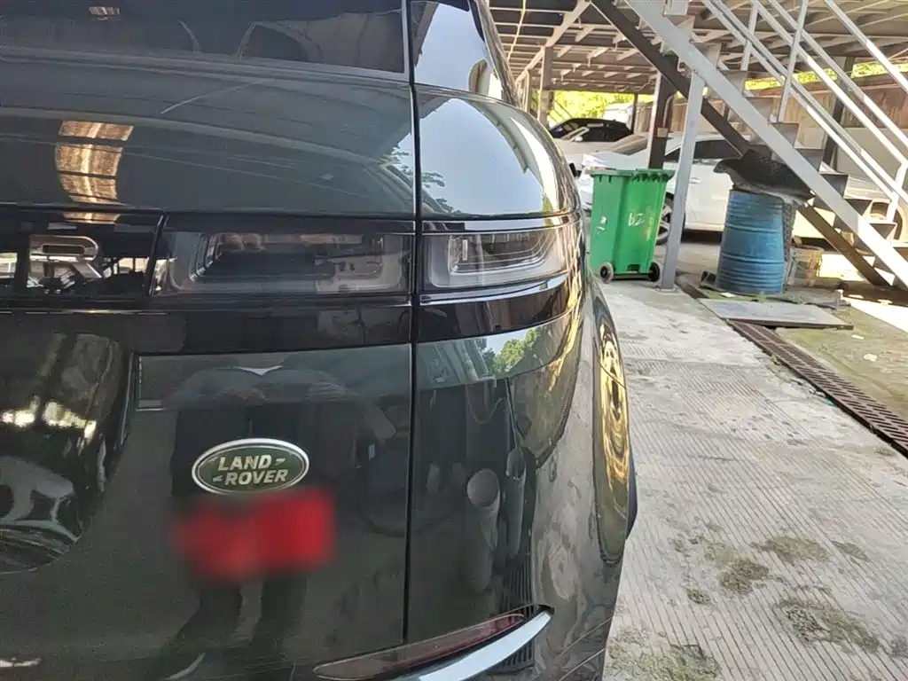 Land Rover Range Rover Evoque 2022 Range Rover Evoque L 249PS R-Dynamic Luxury Edition фото 8