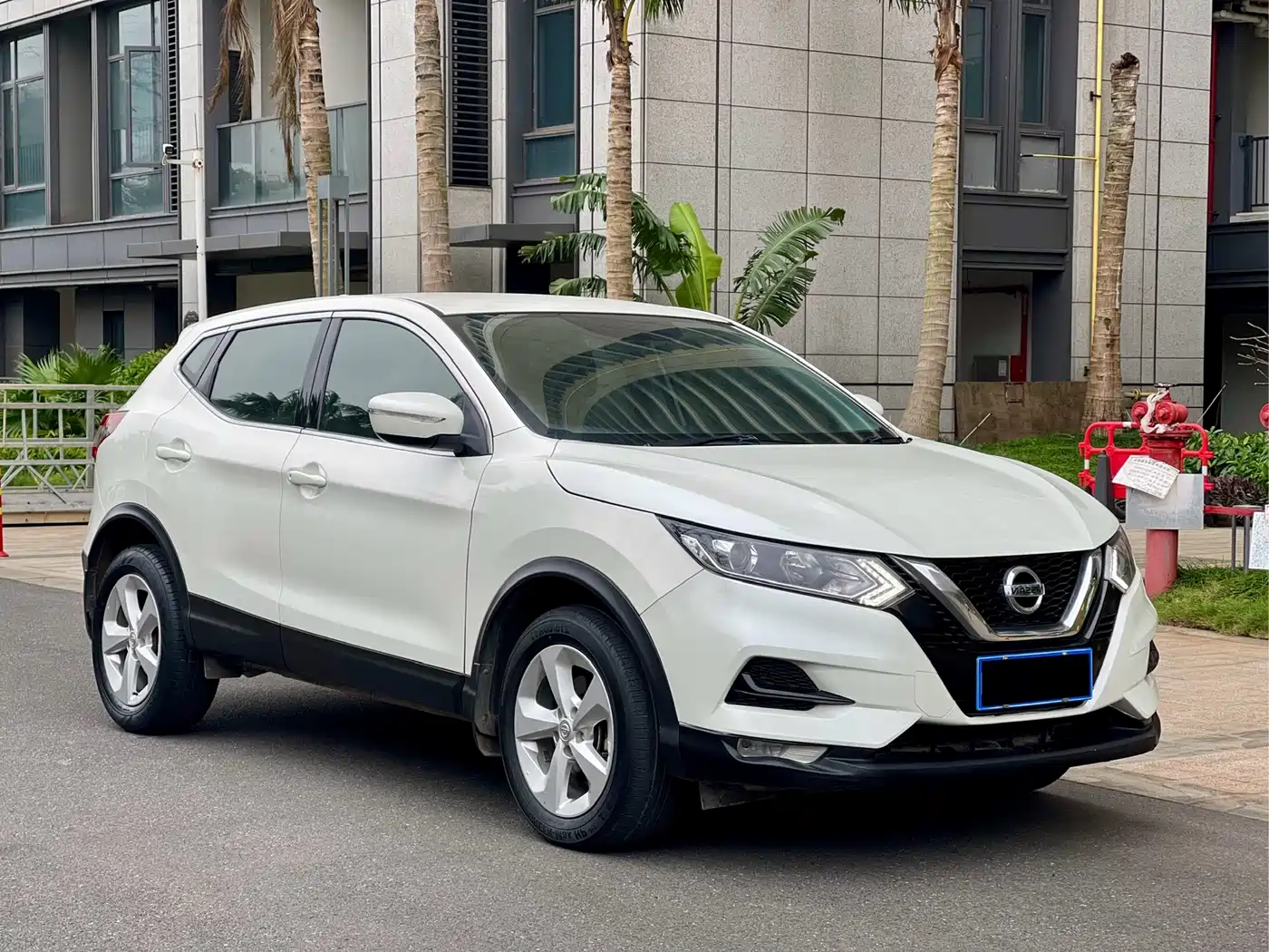 NISSAN QASHQAI