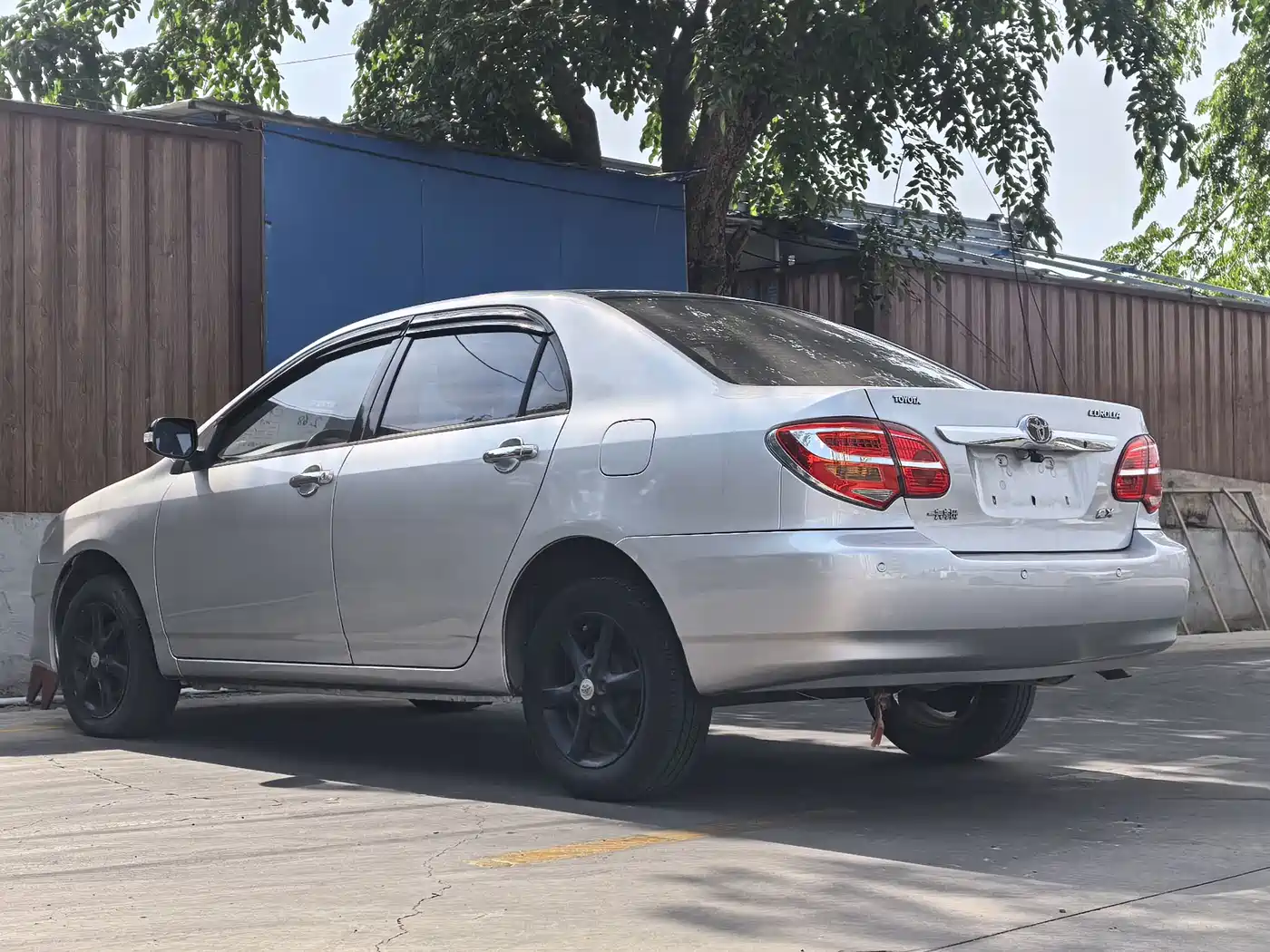 Фото 9 - Toyota Corolla