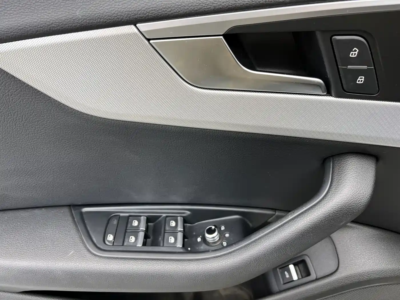 Audi A5 (Import) 2017 2017 Sportback 45 TFSI Fashion