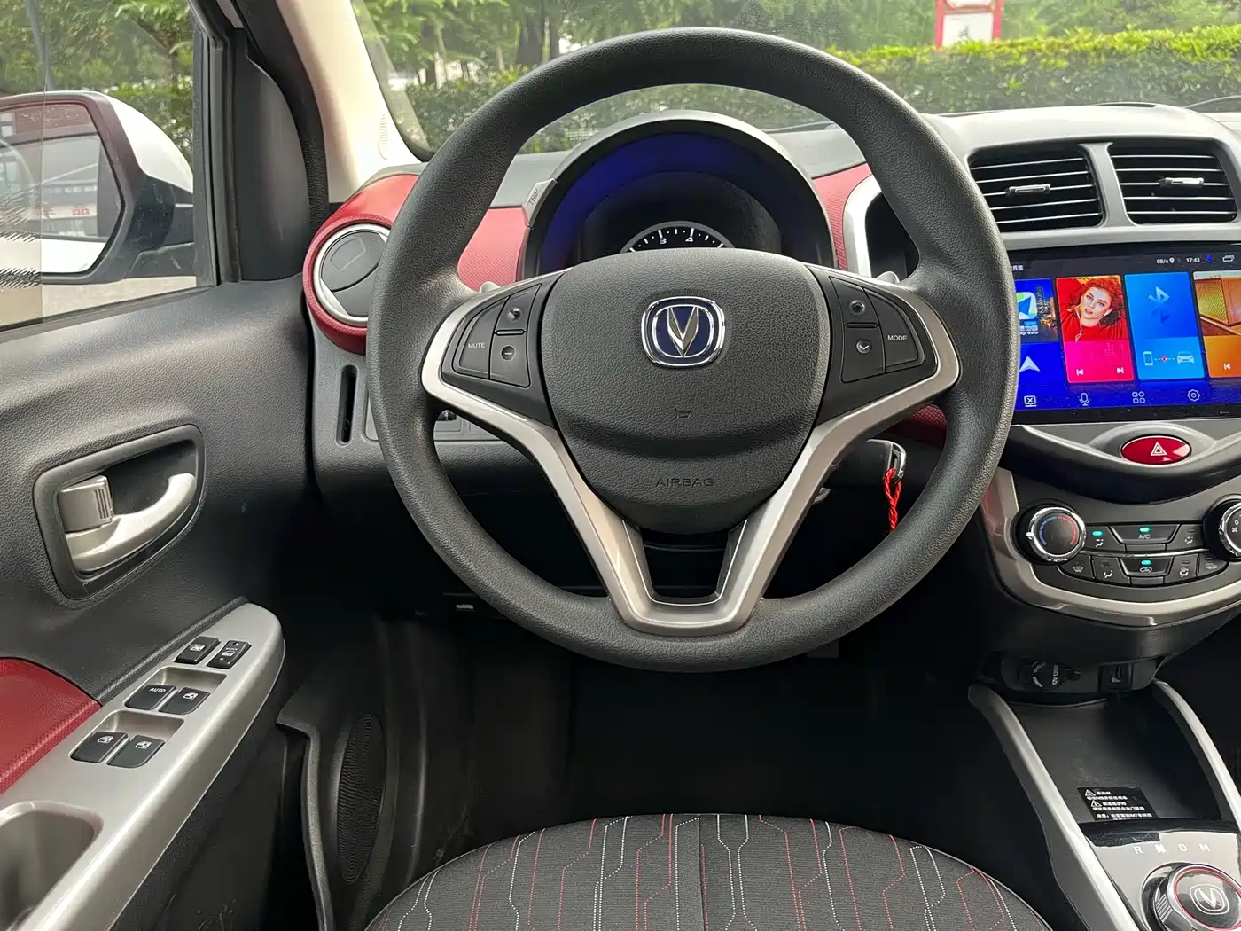 Changan Benben 2015 2015 1.4L IMT Premium (China V)