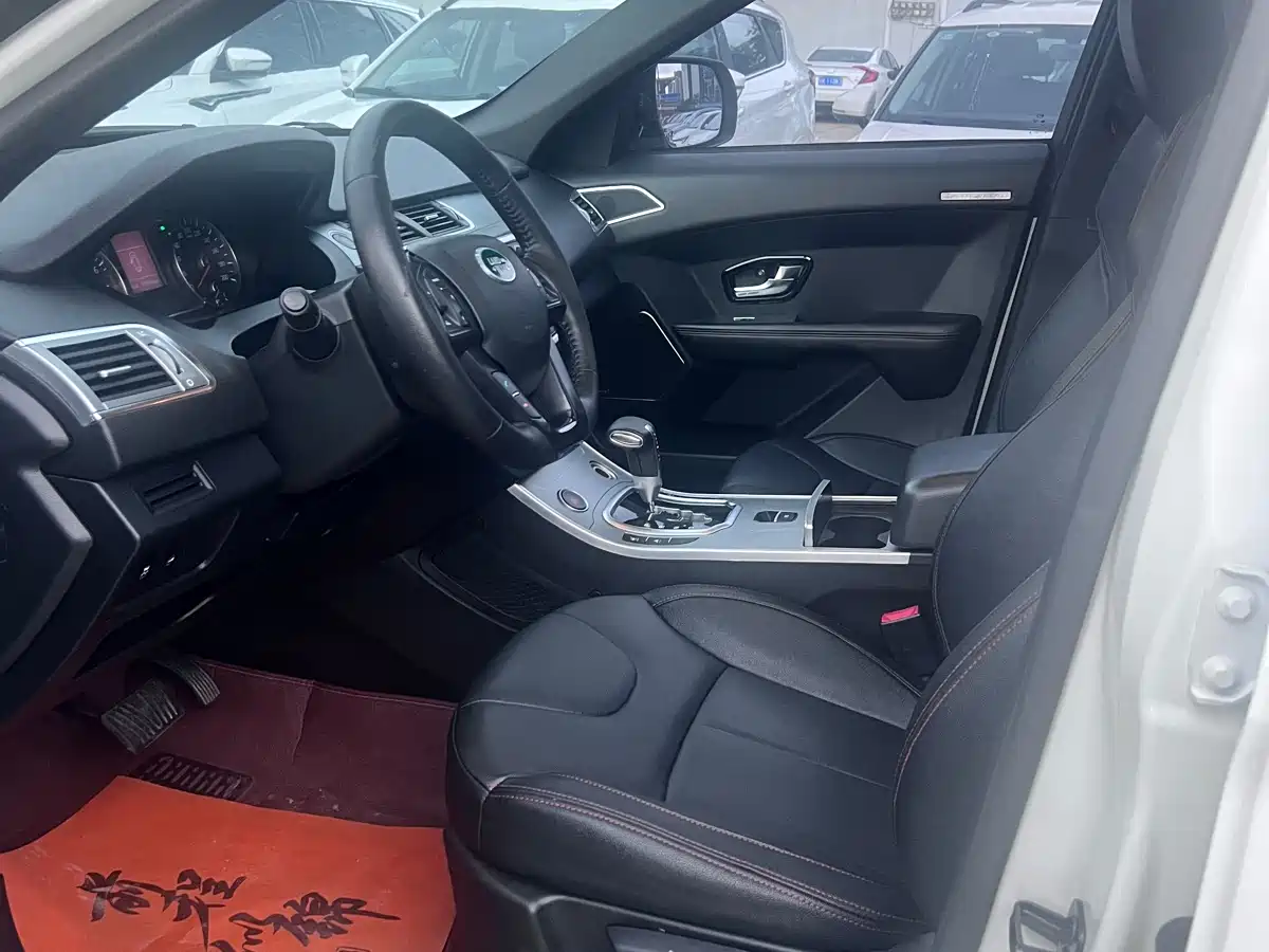 Landwind X7 2016 2015 2.0T Panorama Premium Edition