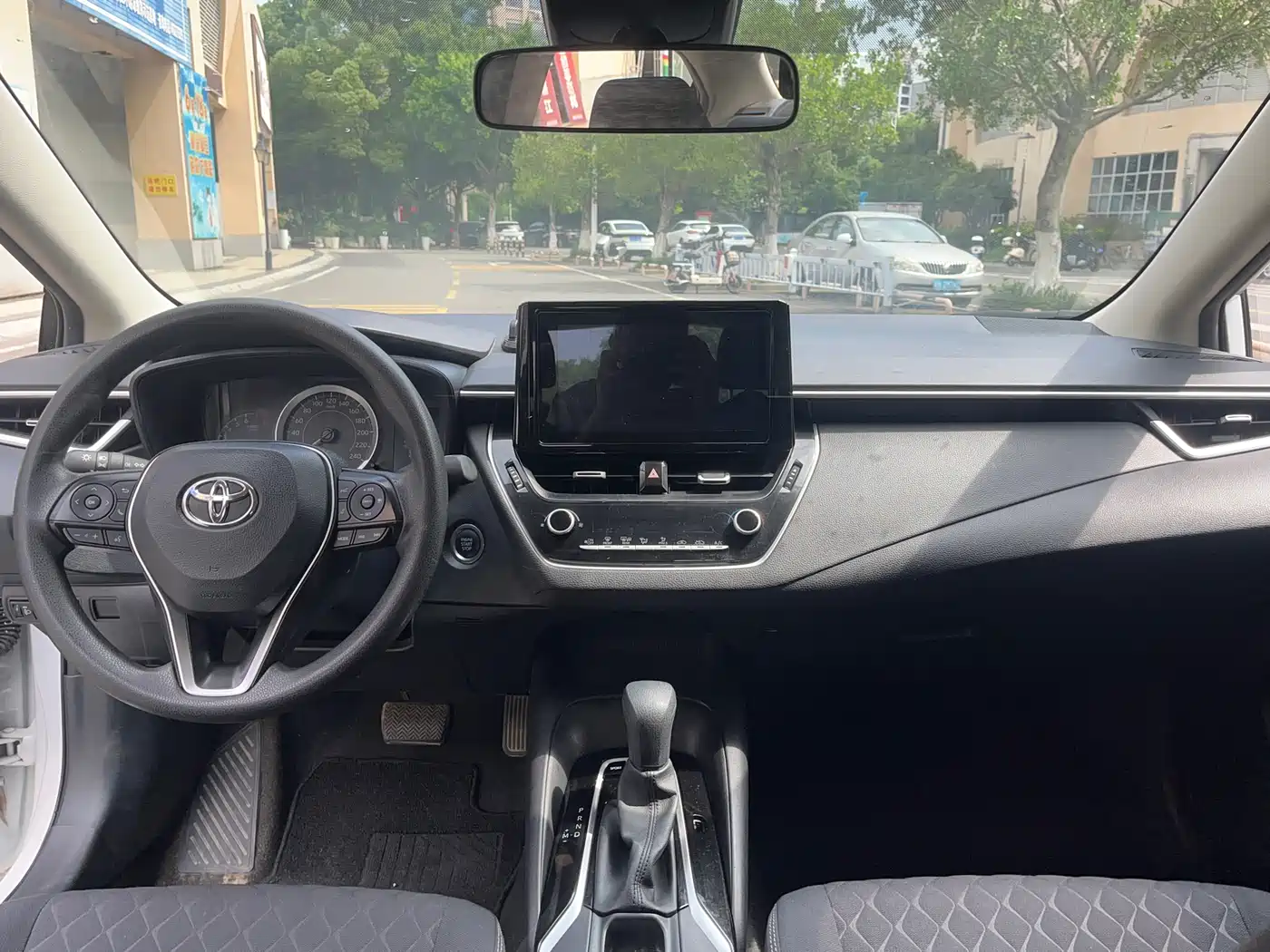 Toyota Allion 2023 2.0L Elite Edition фото 9