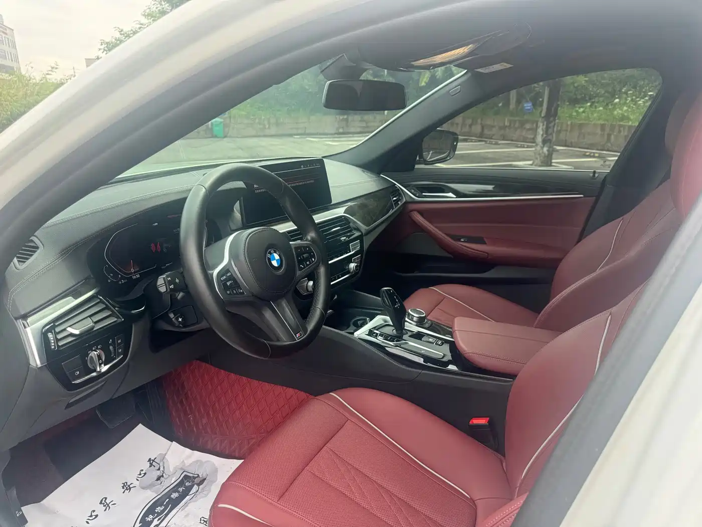BMW 5 Series 2022 525Li M Sport Package фото 7