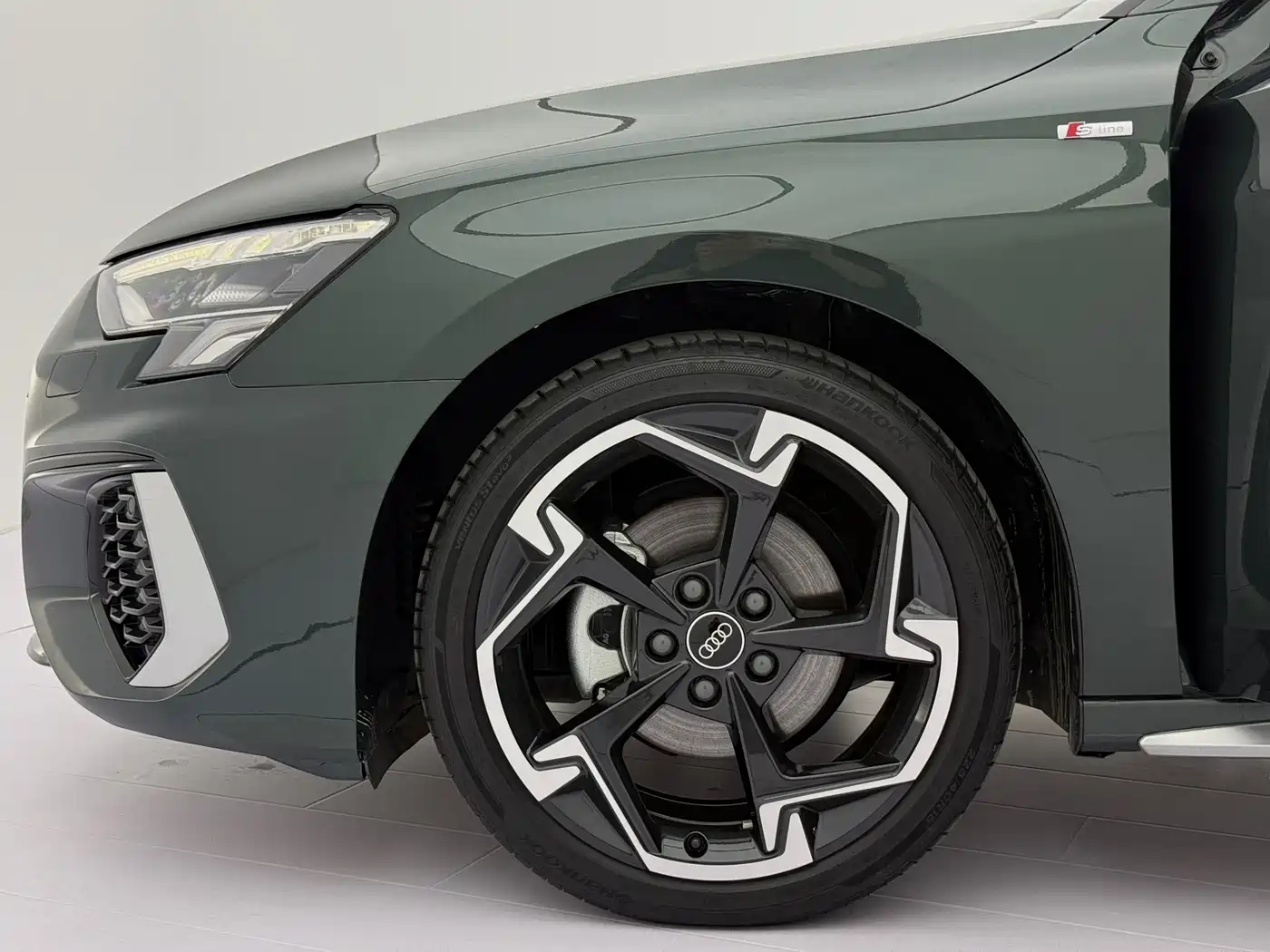 Audi A3 2023 Sportback 35 TFSI Luxury Sport фото 20