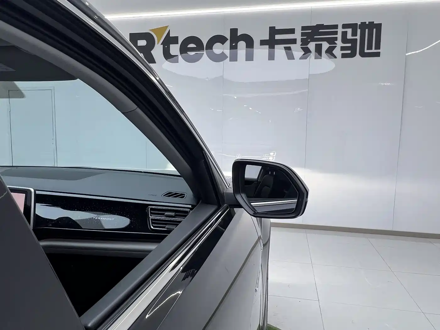 Volkswagen Teramont 2023 380TSI AWD Premium Flagship Edition фото 34
