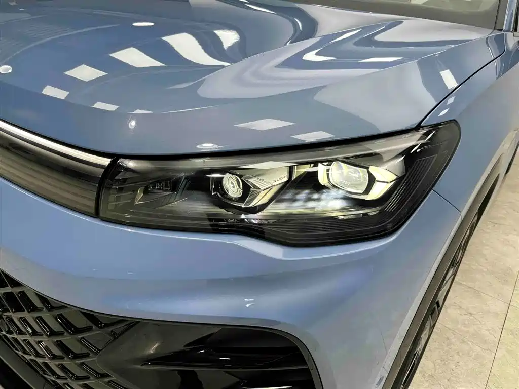 Volkswagen Tiguan L 2024 PRO 380TSI 4WD R-Line Premium Edition фото 19