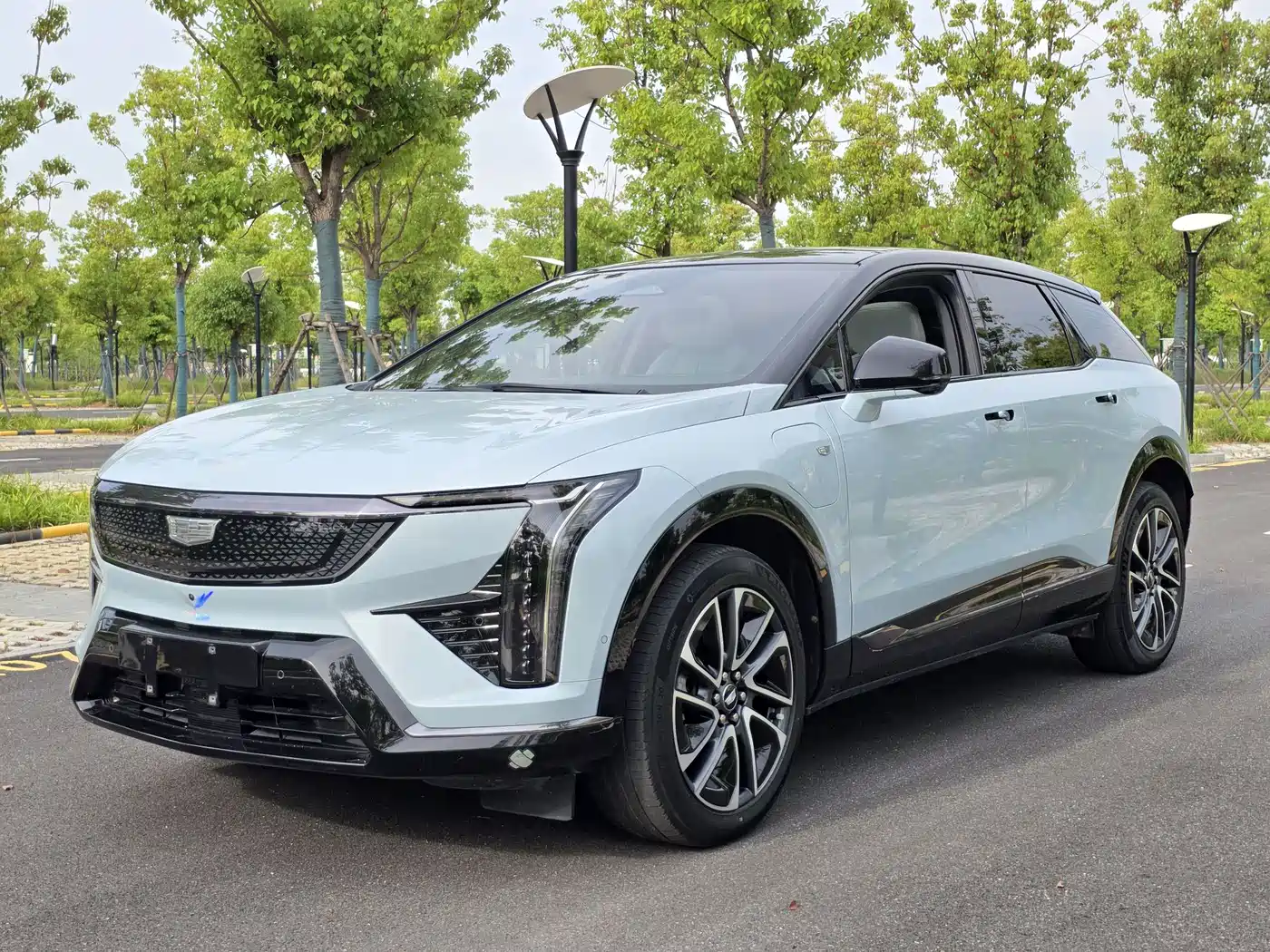 Cadillac IQ Ao Ge 2024 2024 AWD Long Range Edition