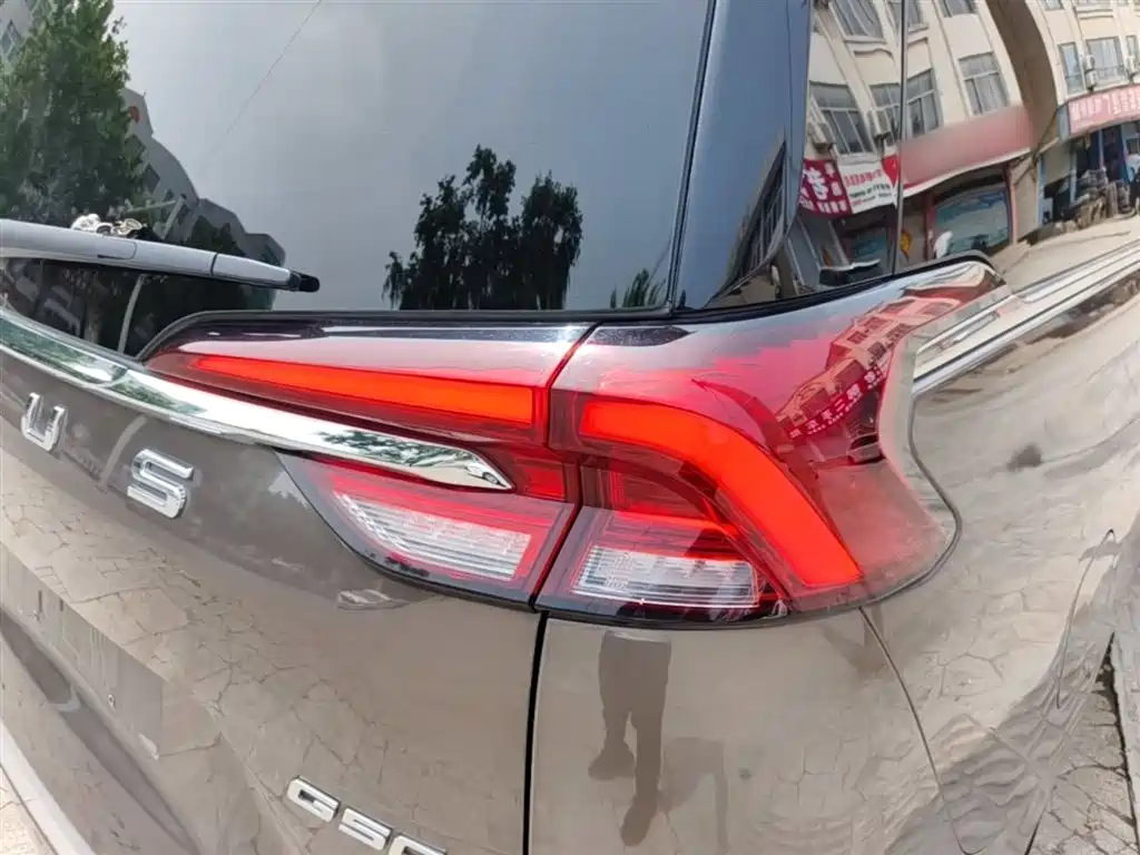 SAIC Maxus Maxus G50 2019 1.5T Automatic Luxury Edition China V фото 8