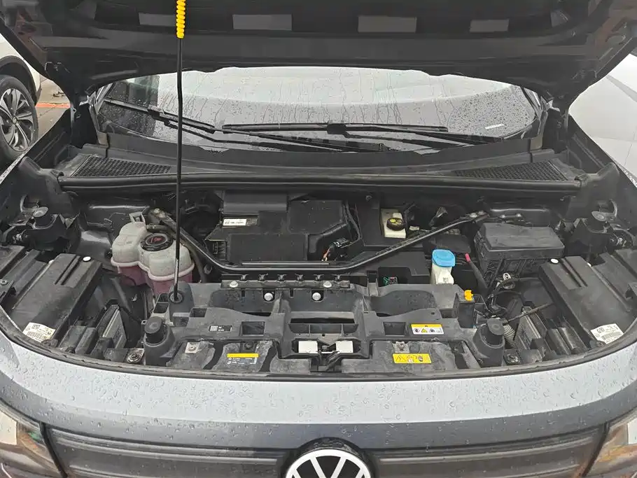 Volkswagen ID.6 X 2021 Pro Intelligent Long Range Edition фото 9