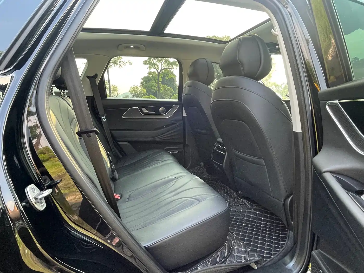 Chery Fengyun Fengyun T9 2025 2025 120 Long Range Premium 5-seater LFP