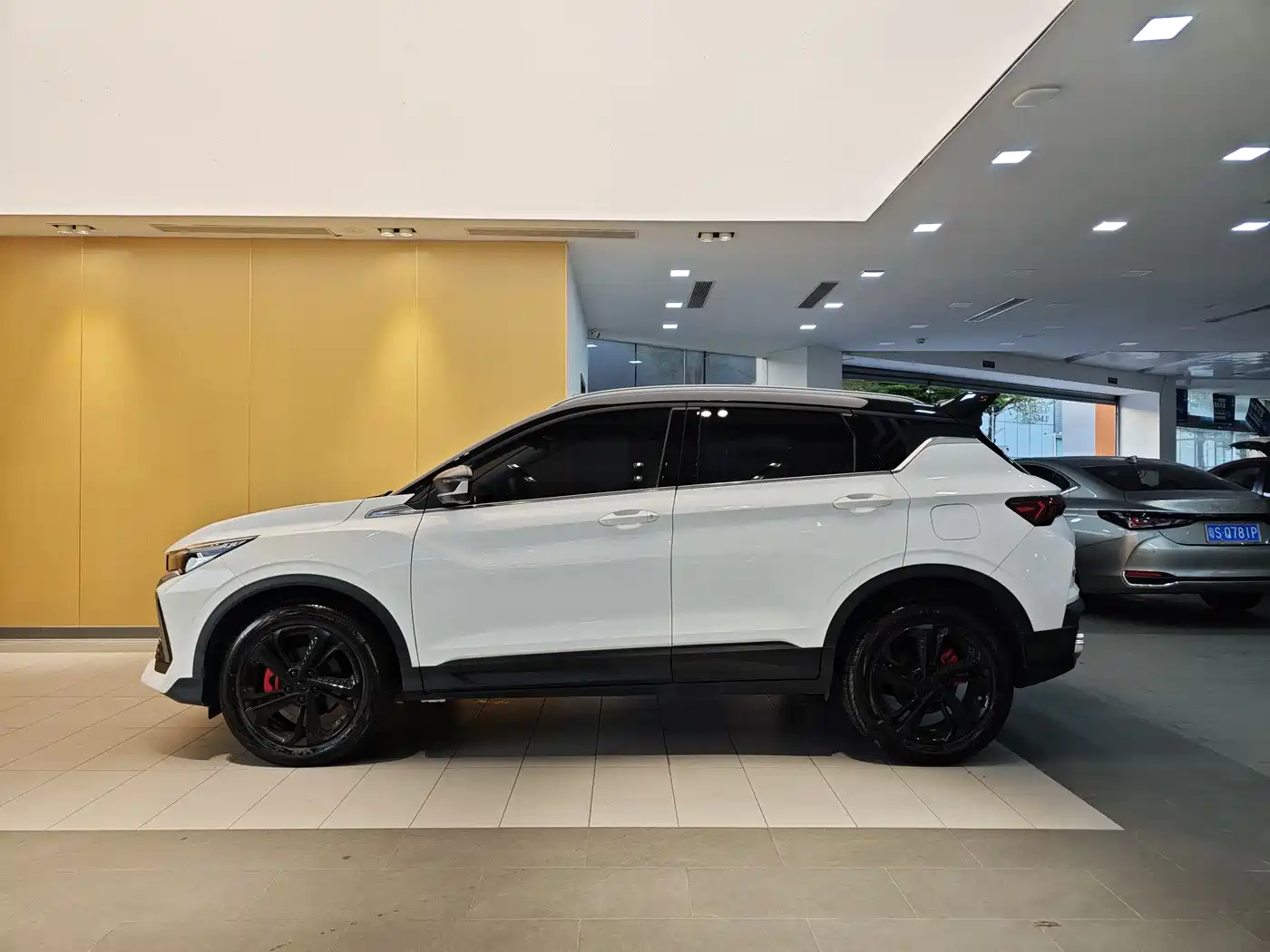 GEELY AUTOMOBILE BINYUE