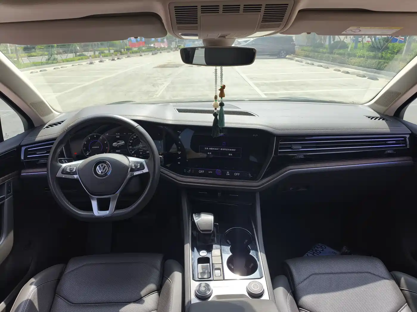 Volkswagen Touareg 2019 2.0TSI Sharp Wing Edition China VI фото 12