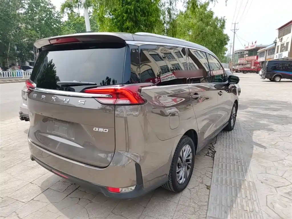 SAIC Maxus Maxus G50 2019 1.5T Automatic Luxury Edition China V фото 7