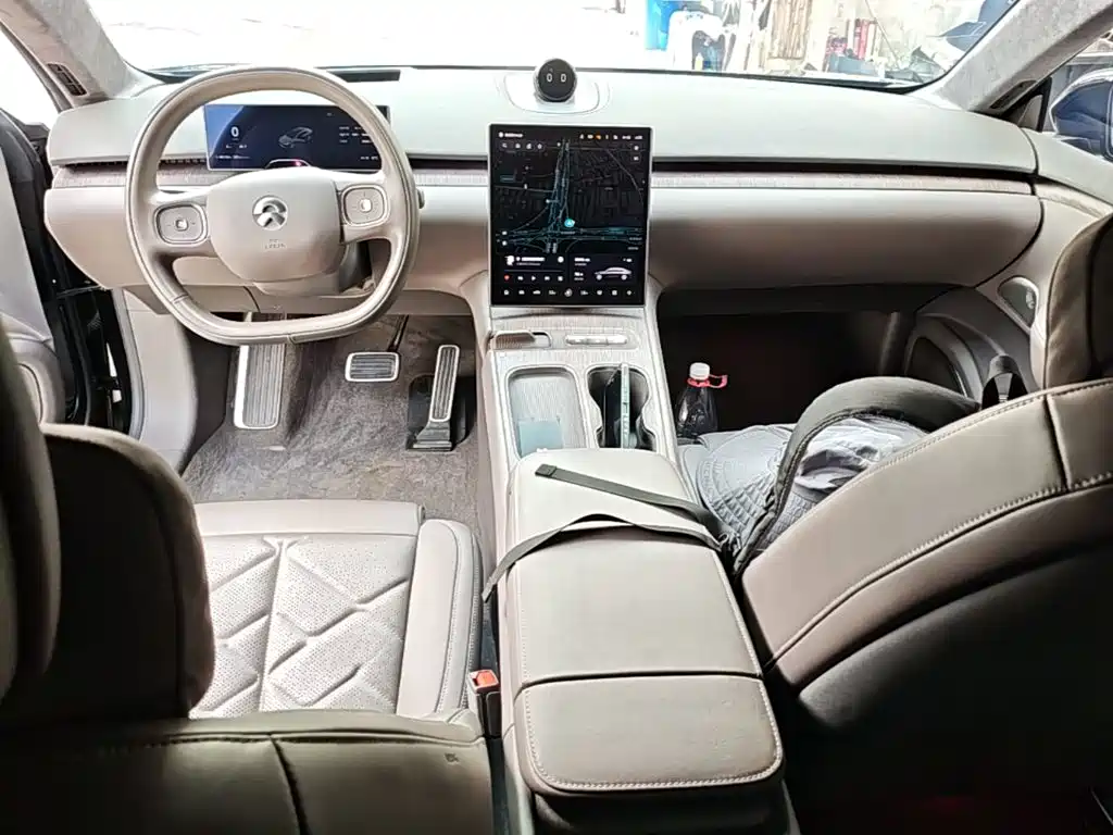 NIO ET7 2024 2024 75kWh Executive Edition