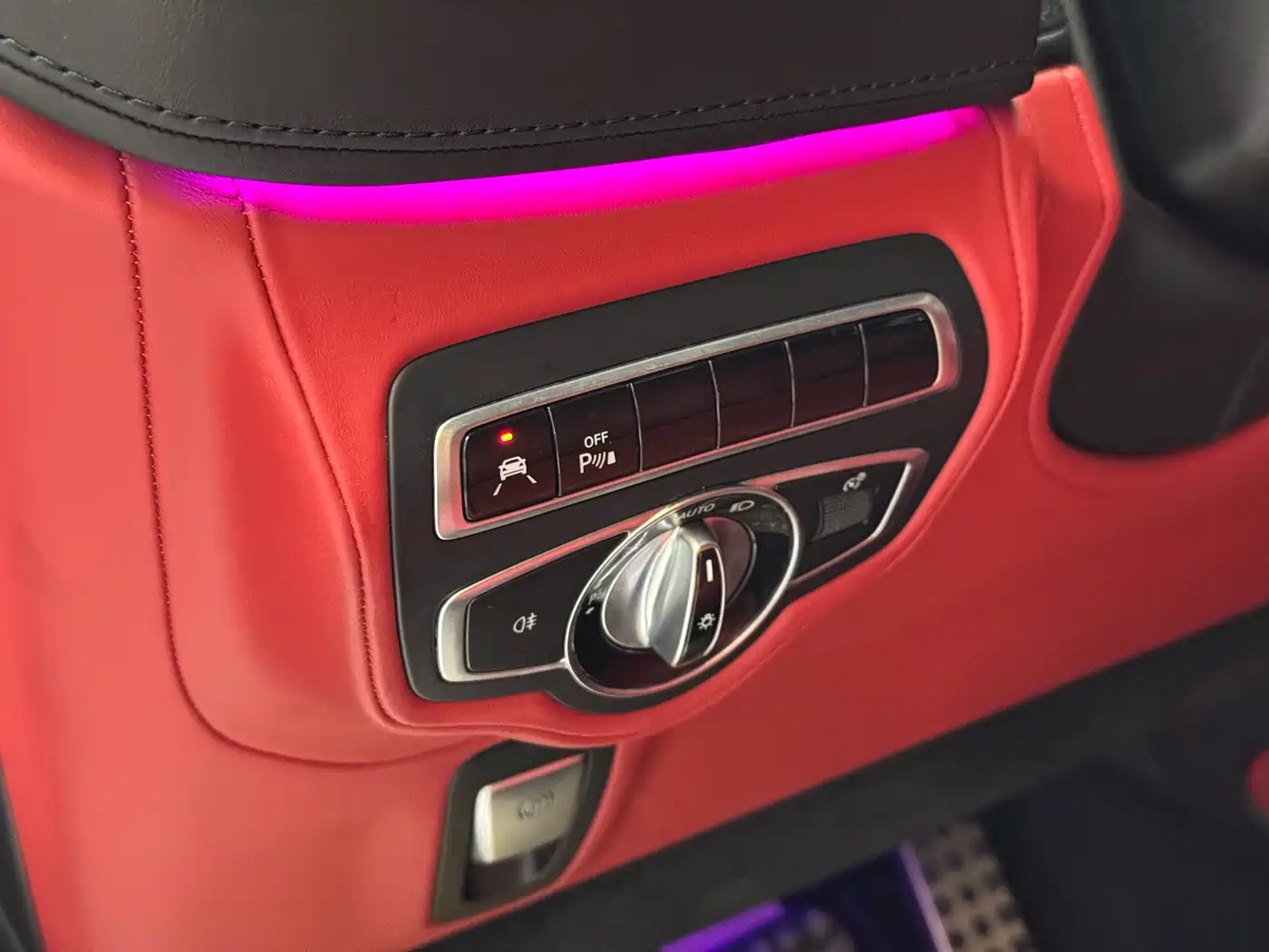 Mercedes-Benz G-Class AMG 2019 AMG G 63 фото 21