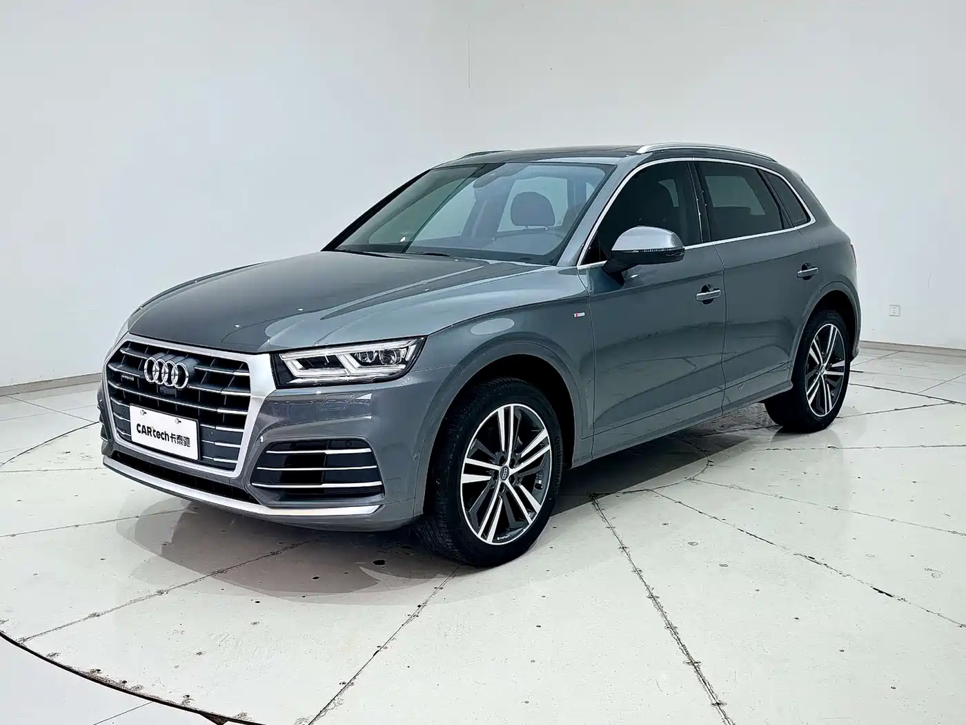 Audi Q5L 2020 45 TFSI Premium Elegance фото 5