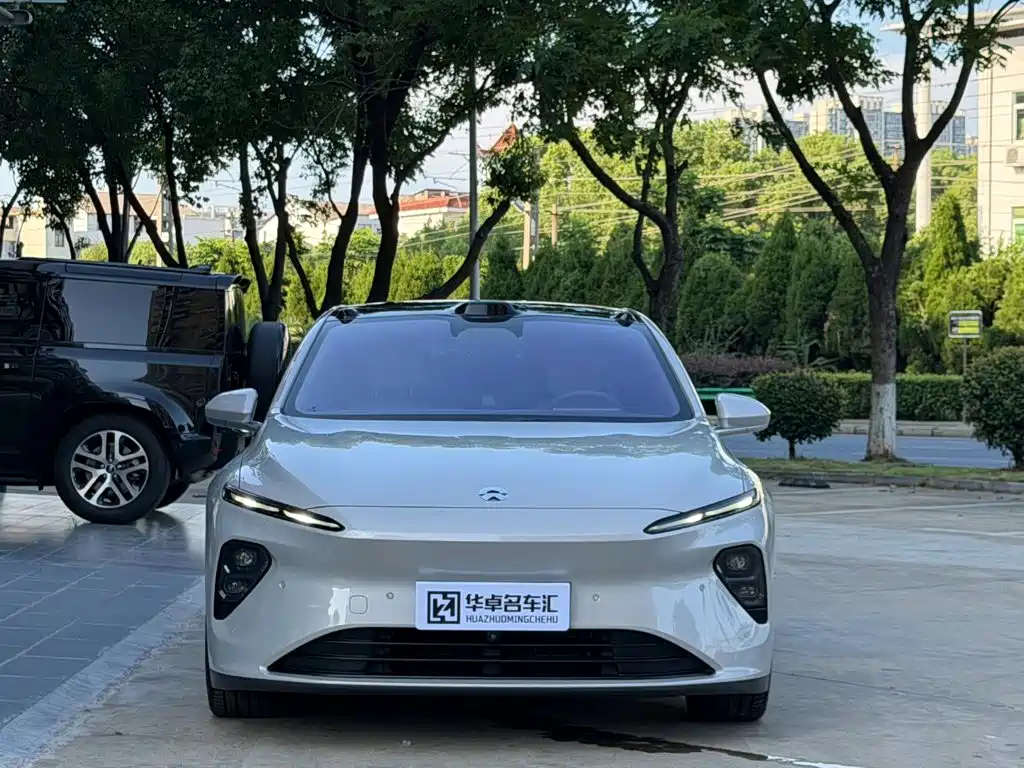 NIO ET7 2026 2024 75kWh Executive Signature Edition