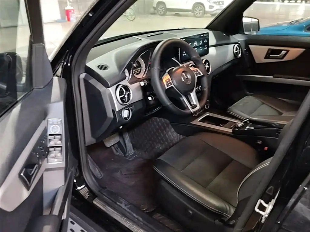 Mercedes-Benz GLK-Class 2014 GLK 200 Standard фото 12