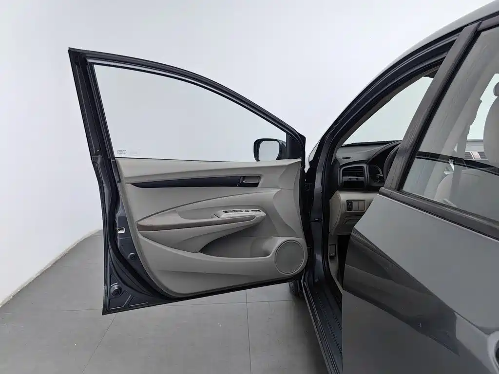 Honda City Classic 2015 2012 1.5L Manual Comfort Edition