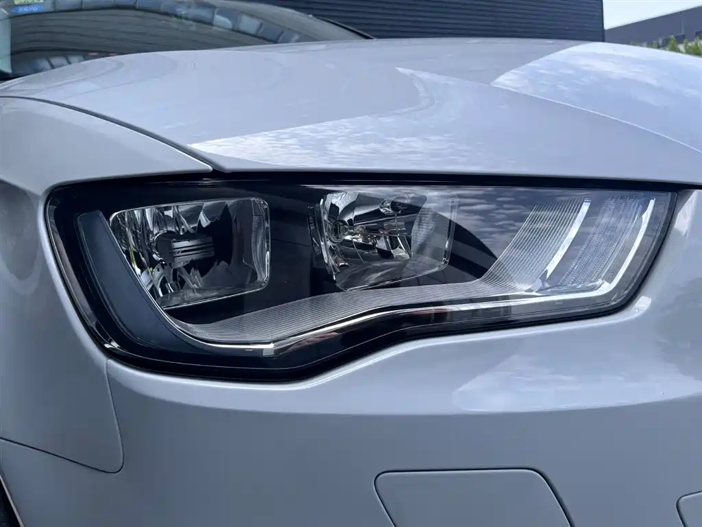 Audi A3 2014 Sportback 35 TFSI Automatic Progressive фото 16