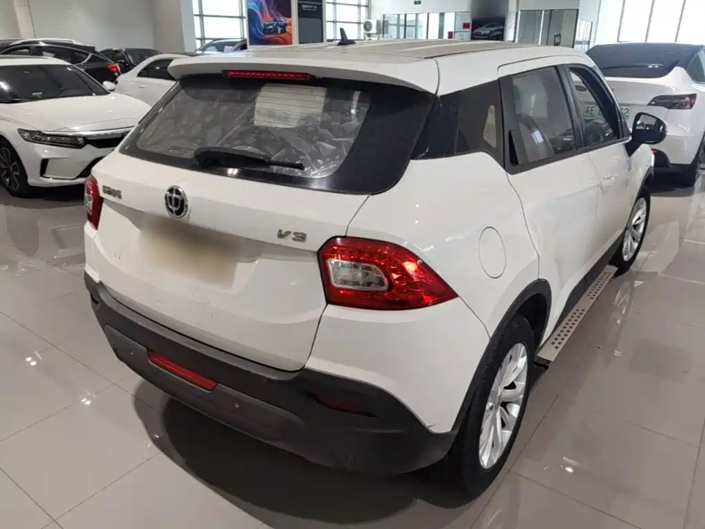 Zhonghua V3 2017 2016 1.5L Manual Comfort