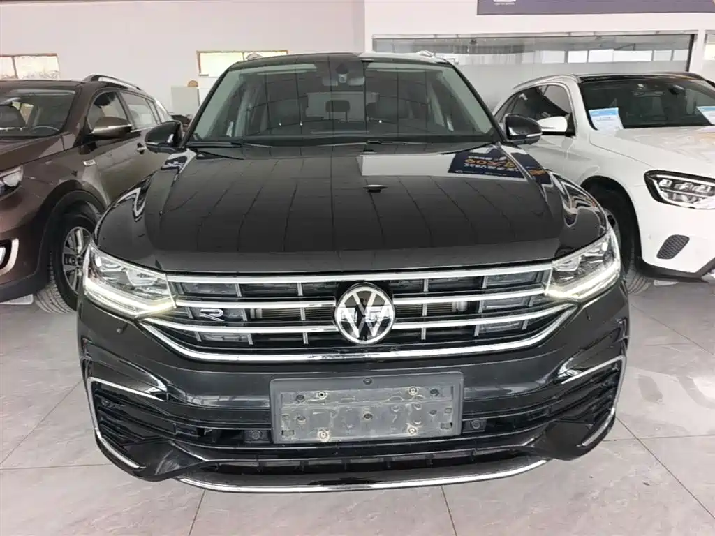 Volkswagen Tiguan L 2024 Outstanding 330TSI Auto 2WD R-Line Dragon Glory Edition фото 3
