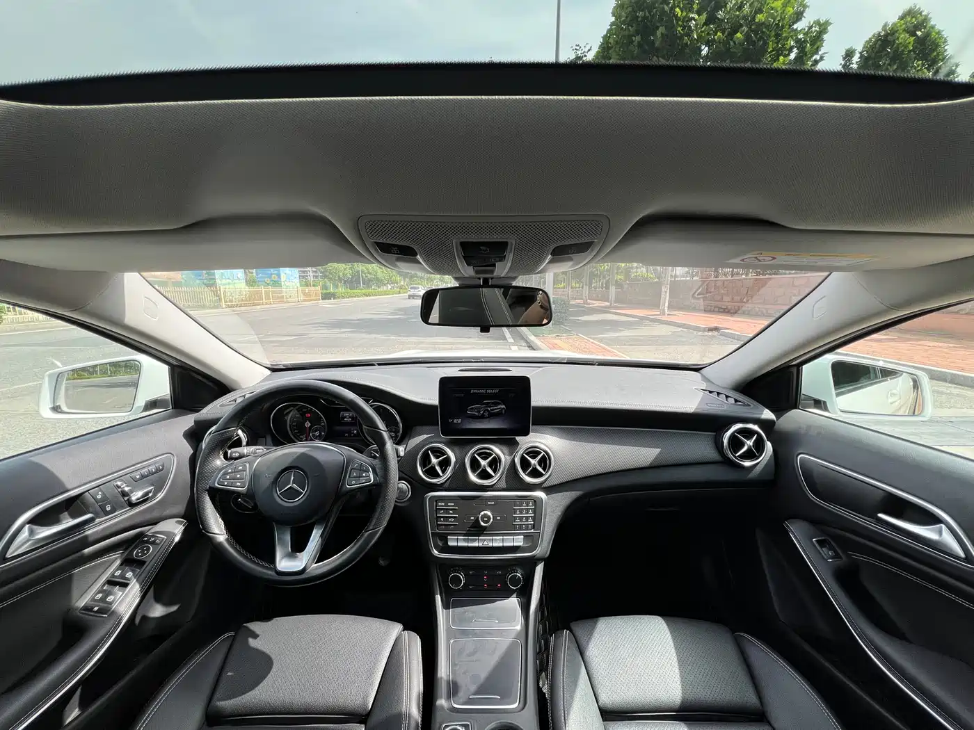 Mercedes-Benz GLA 2018 GLA 200 Fashion фото 5