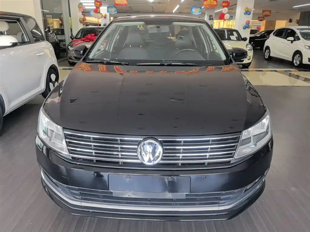 Volkswagen Lavida 2017 230TSI DSG Comfort Edition фото 3