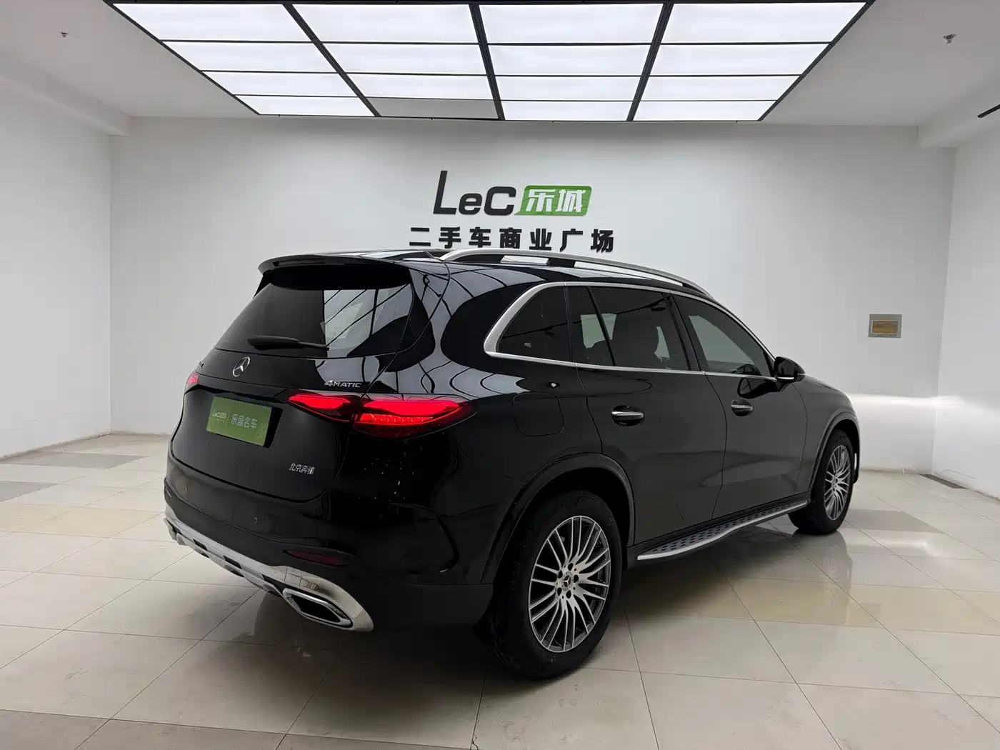 Mercedes-Benz GLC 2024 GLC 300 L 4MATIC Dynamic 5-seater фото 4